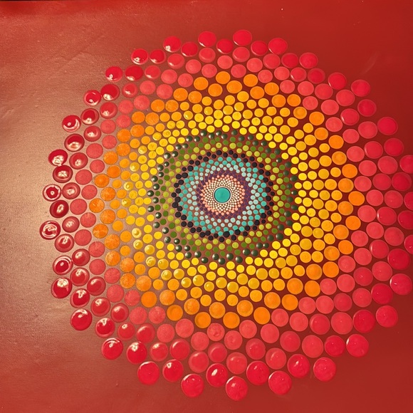 Rainbow canvas Mandala, 20 x 16“. Coded with a clear, indoor outdoor protection. - Picture 8 of 17